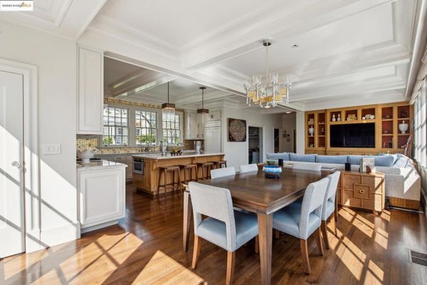 Chandelier, Dining room, Interior, Kitchen, Living room, Pendant Lights, Wood Texture Flooring
