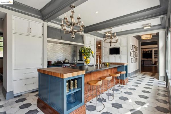 Chandelier, Interior, Kitchen, Recessed Lighting