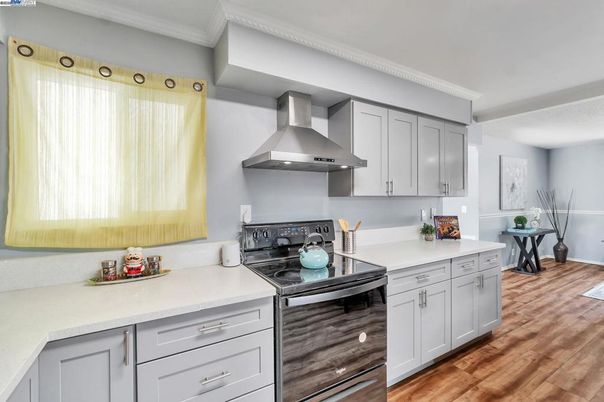 Interior, Kitchen, Wood Texture Flooring