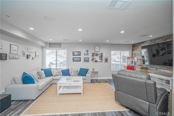 Interior, Living room, Recessed Lighting, Stone Walls, Wood Texture Flooring