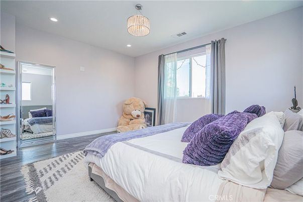 Bedroom, Interior, Pendant Lights, Recessed Lighting, Wood Texture Flooring