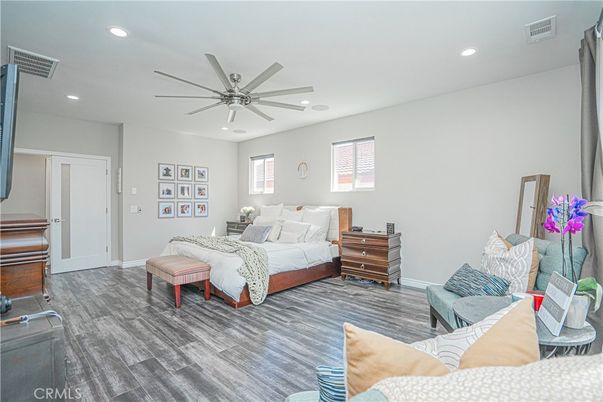 Bedroom, Interior, Recessed Lighting, Wood Texture Flooring
