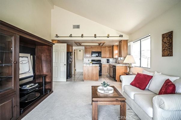 Interior, Kitchen, Living room, Stainless Steel Appliances