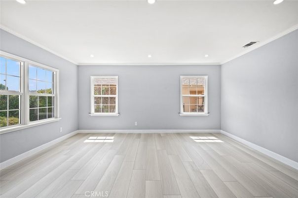 Empty room, Interior, Recessed Lighting, Wood Texture Flooring