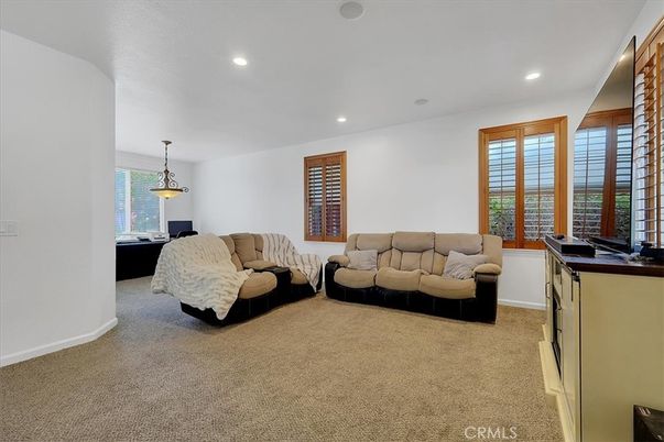 Interior, Living room, Pendant Lights, Recessed Lighting