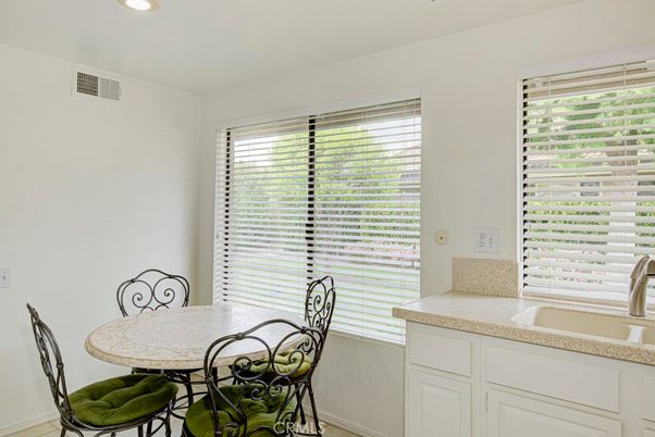 Dining room, Interior, Recessed Lighting