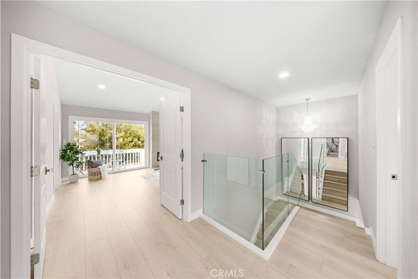 Chandelier, Interior, Recessed Lighting, Wood Texture Flooring