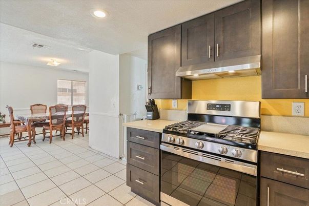 Dining room, Interior, Kitchen, Recessed Lighting, Stainless Steel Appliances