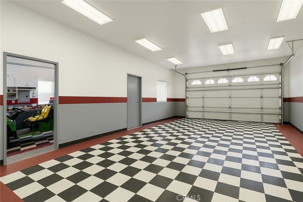 Garage, Interior