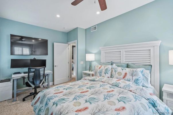 Bedroom, Home Office, Interior, Recessed Lighting