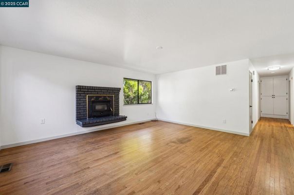 Empty room, Fireplace, Interior, Wood Texture Flooring