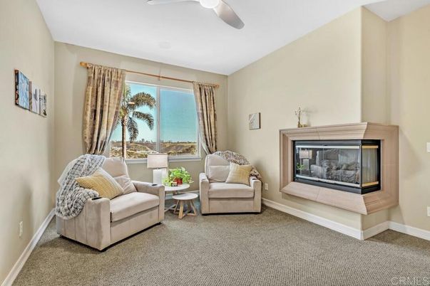 Fireplace, Interior, Living room