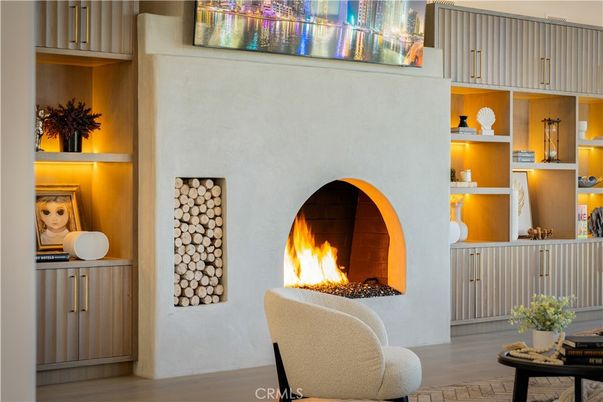 Fireplace, Interior