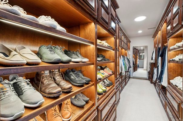 Interior, Recessed Lighting, Walk-in Closets