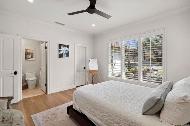 Bathroom, Bedroom, Interior, Recessed Lighting, Wood Texture Flooring