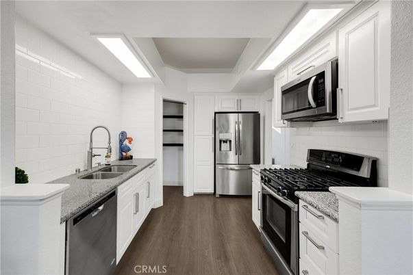 Interior, Kitchen, Stainless Steel Appliances, Wood Texture Flooring
