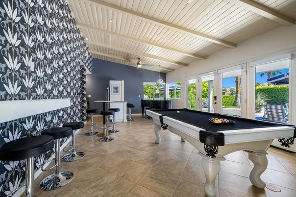 Billiard Table, Game Room, Interior