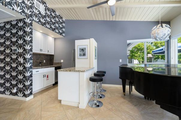 Interior, Kitchen, Pendant Lights, Piano