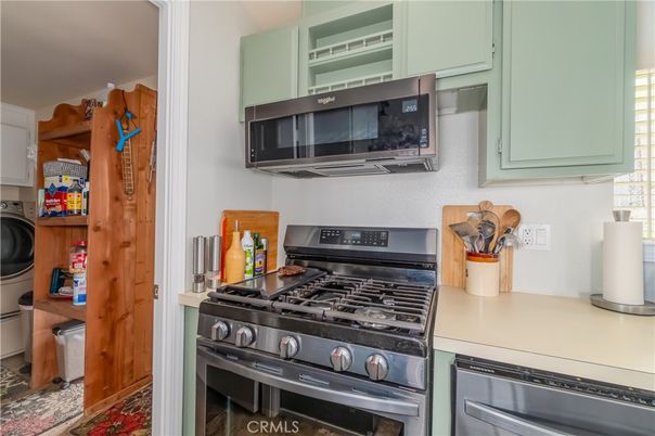 Interior, Kitchen, Stainless Steel Appliances