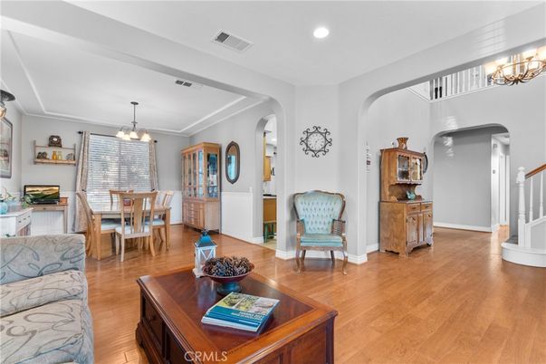 Chandelier, Dining room, Interior, Recessed Lighting, Wood Texture Flooring
