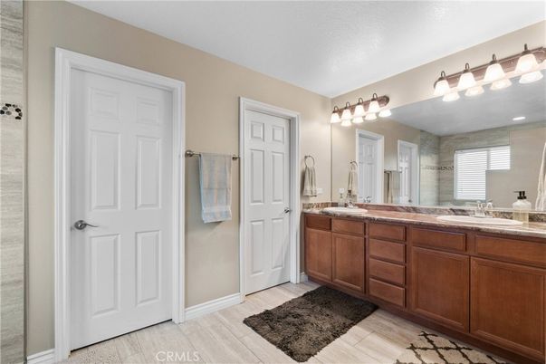 Bathroom, Dual Sink Vanities, Interior, Wood Texture Flooring