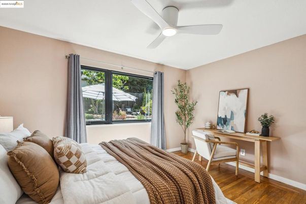 Bedroom, Home Office, Interior, Wood Texture Flooring