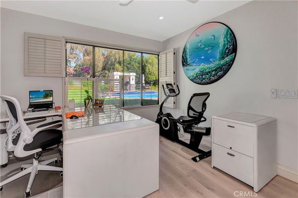Home Office, Interior, Recessed Lighting, Wood Texture Flooring