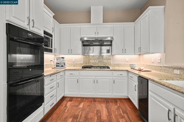 Interior, Kitchen, Wood Texture Flooring
