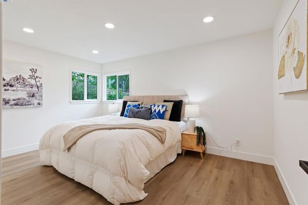 Bedroom, Interior, Recessed Lighting, Wood Texture Flooring