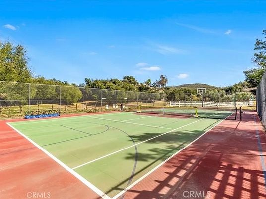 Exterior, Tennis Courts