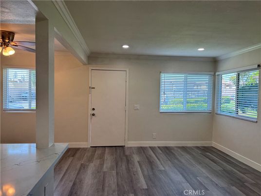 Empty room, Interior, Recessed Lighting, Wood Texture Flooring