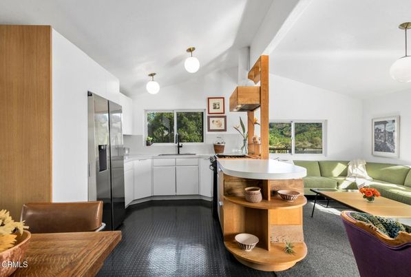 Interior, Kitchen, Living room, Pendant Lights, Stainless Steel Appliances
