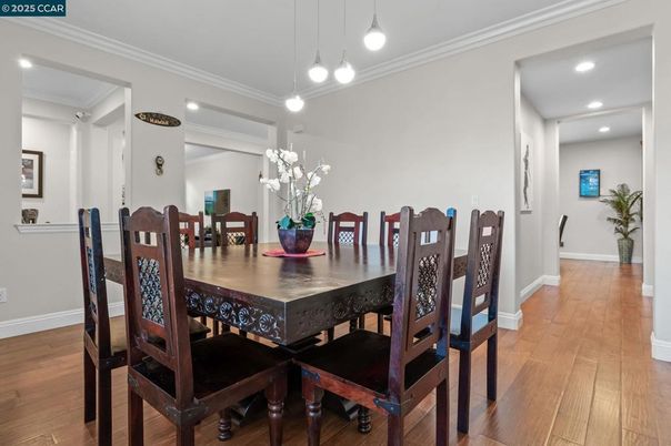 Dining room, Interior, Pendant Lights, Recessed Lighting, Wood Texture Flooring