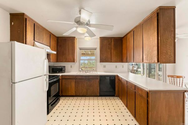 Interior, Kitchen