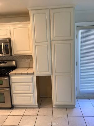 Interior, Kitchen, Tile Countertops