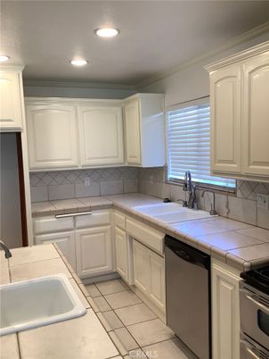 Interior, Kitchen, Recessed Lighting, Tile Countertops