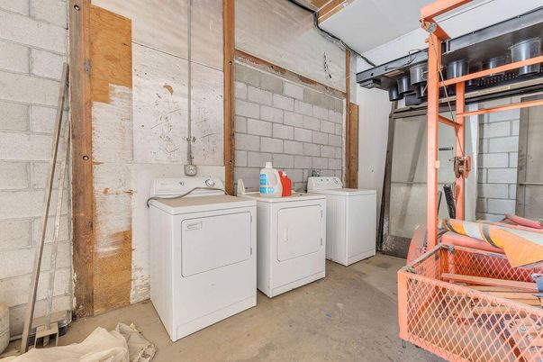Interior, Stone Walls, Utility Closets, Washer