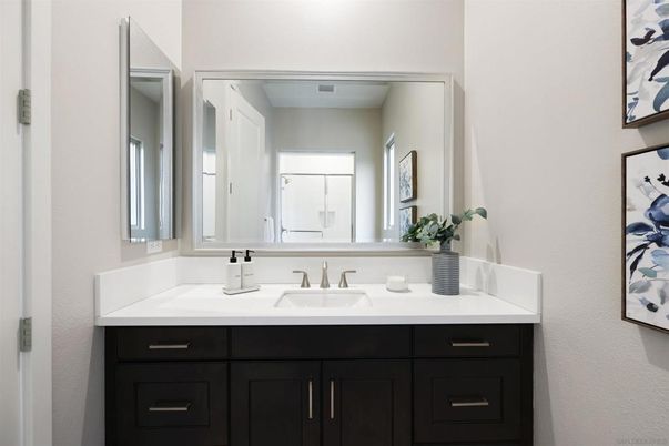 Bathroom, Dual Sink Vanities, Interior