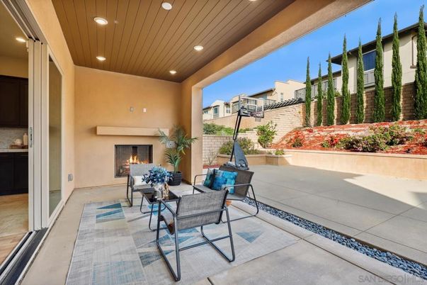Exterior, Fireplace