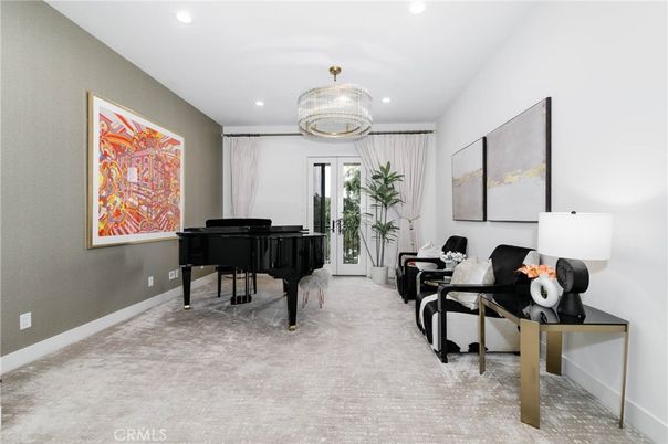 Chandelier, Home Office, Interior, Piano, Recessed Lighting