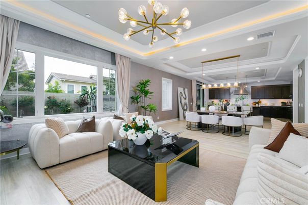 Dining room, Interior, Kitchen, Living room, Pendant Lights, Recessed Lighting, Wood Texture Flooring