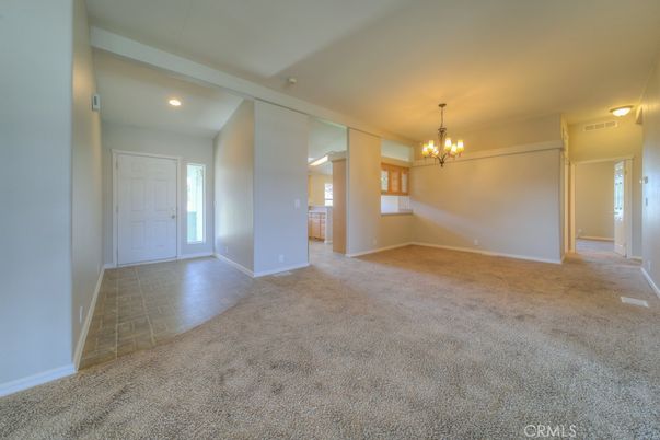 Chandelier, Empty room, Interior, Recessed Lighting