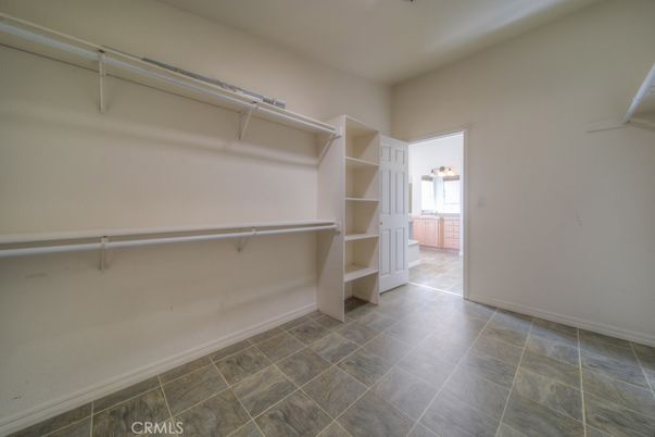 Interior, Walk-in Closets