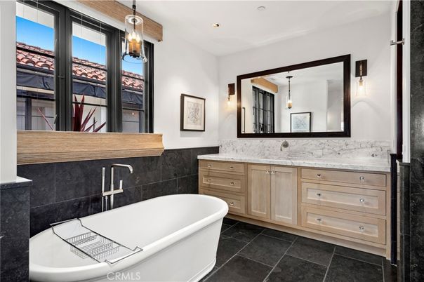 Bathroom, Dual Sink Vanities, Free Standing Baths, Interior, Pendant Lights, Recessed Lighting