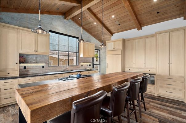 Interior, Kitchen, Pendant Lights, Recessed Lighting, Stainless Steel Appliances, Wooden Beams, Wooden Ceilings, Wood Texture Flooring
