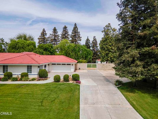 Attached, Backyard, Exterior, Facade, Ranch
