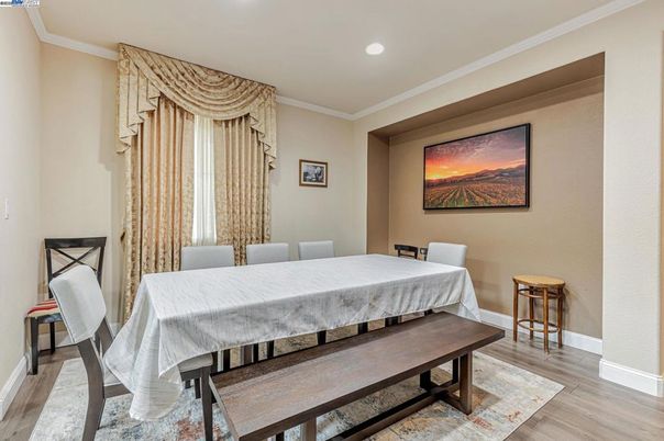 Dining room, Interior, Recessed Lighting, Wood Texture Flooring