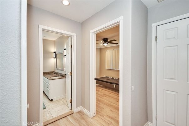 Bathroom, Interior, Recessed Lighting, Wood Texture Flooring