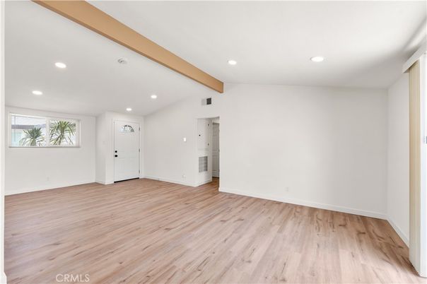 Empty room, Interior, Recessed Lighting, Wooden Beams, Wood Texture Flooring