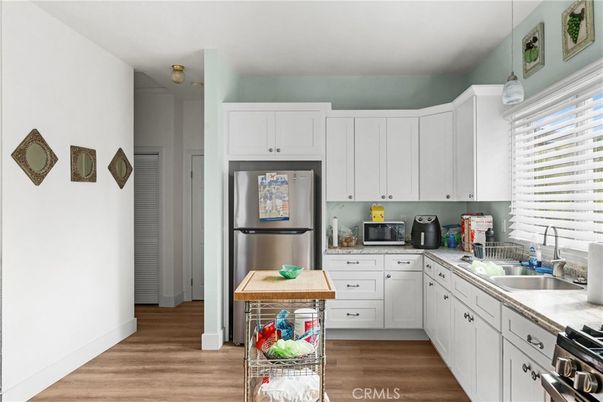 Interior, Kitchen, Stainless Steel Appliances, Wood Texture Flooring